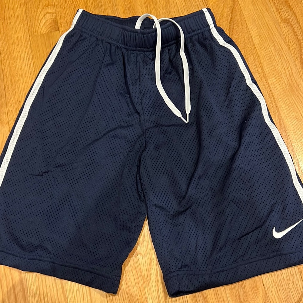 Boys Nike Mesh Shorts